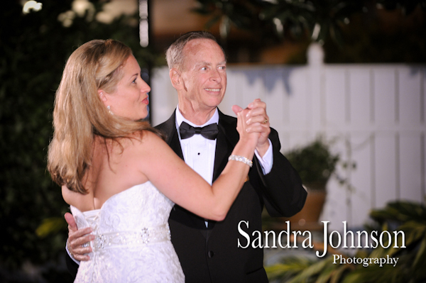 Best Courtyard Lake Lucerne wedding photographer - Sandra Johnson (SJFoto.com)